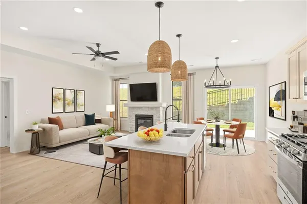 $319,500 | 1400 Country Ct Street, St. Joseph, MO 64506