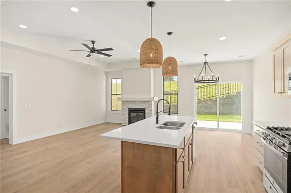 $319,500 | 1400 Country Ct Street, St. Joseph, MO 64506