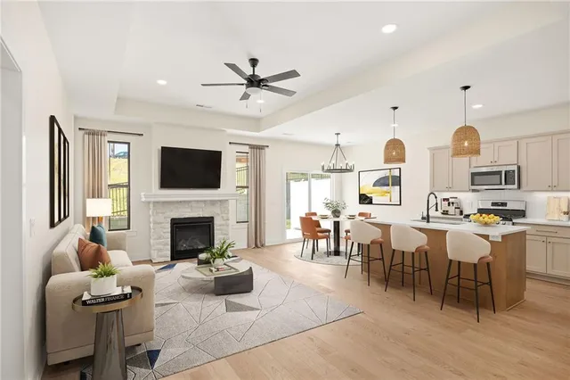 $332,000 | 1400 Country Ct Street, St. Joseph, MO 64506