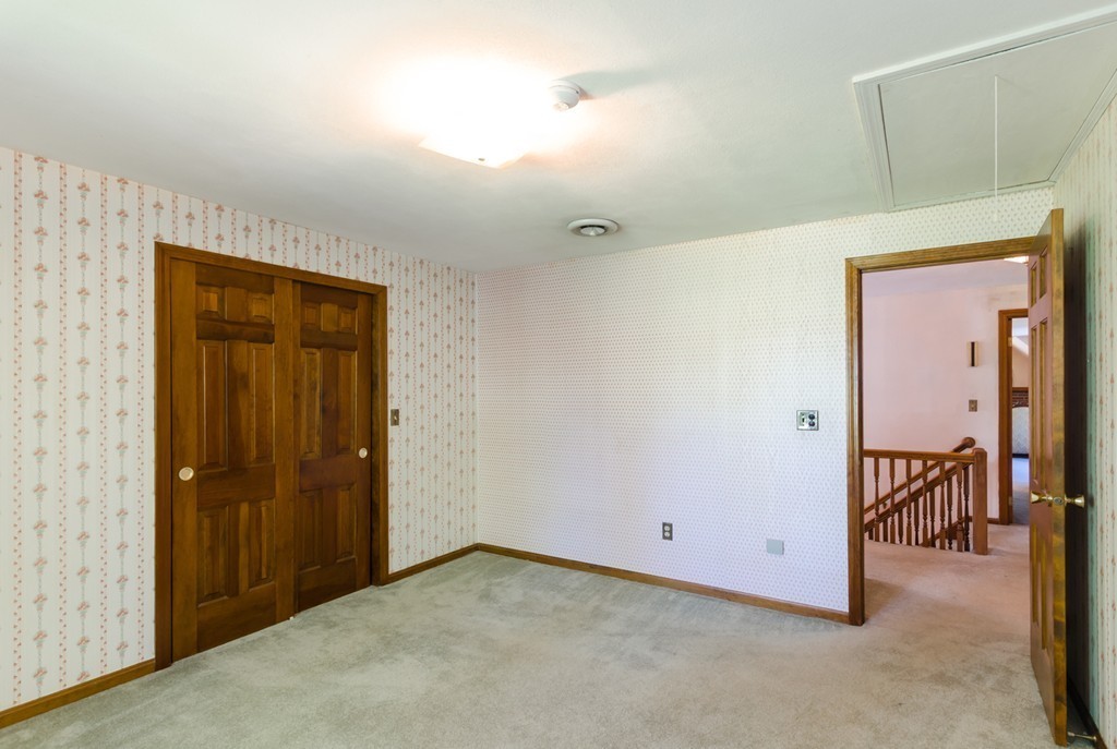 60 Birch Meadow Road Merrimac, MA 01860 - Photo 16 of 27 an empty room with mirror