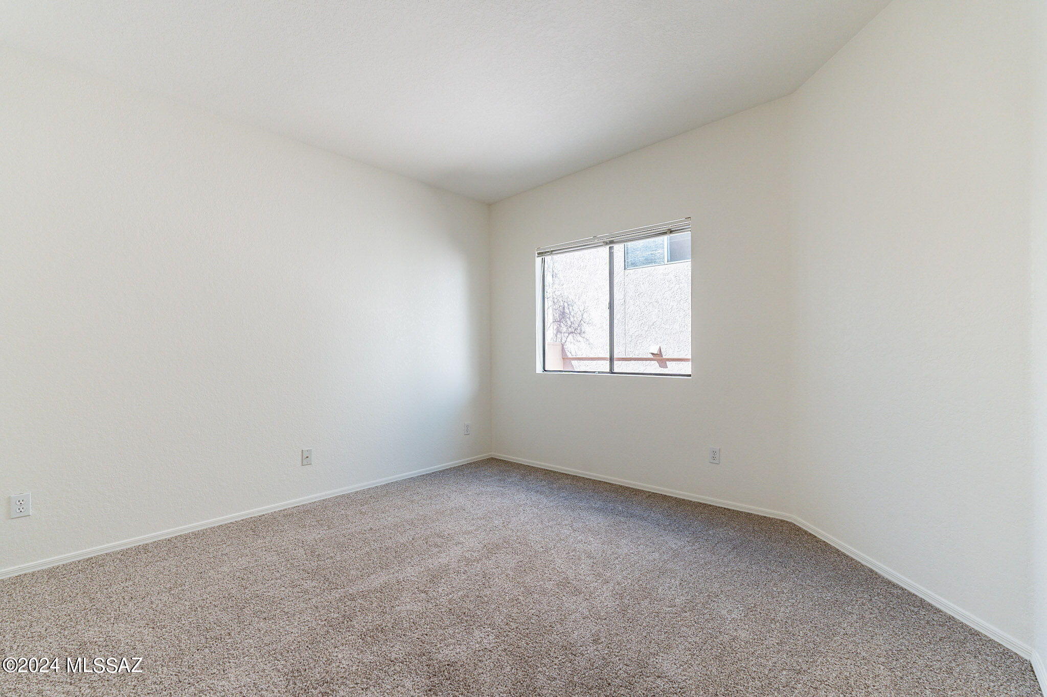 4990 North Valle Road Tucson, AZ 85750 - Photo 31 of 50