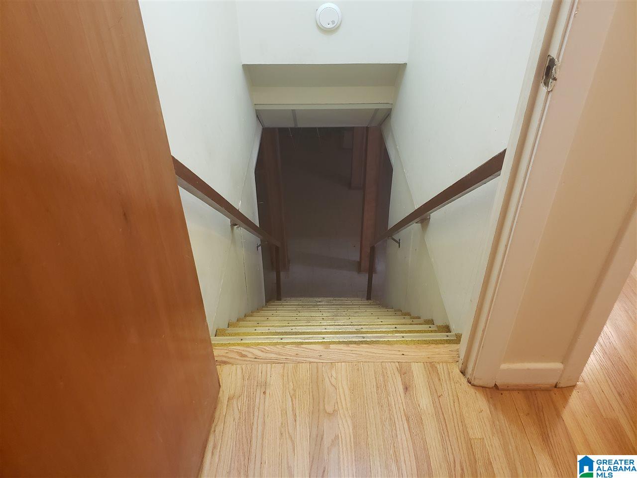 1525 Maple Avenue Southwest Birmingham, AL 35211 - Photo 18 of 27