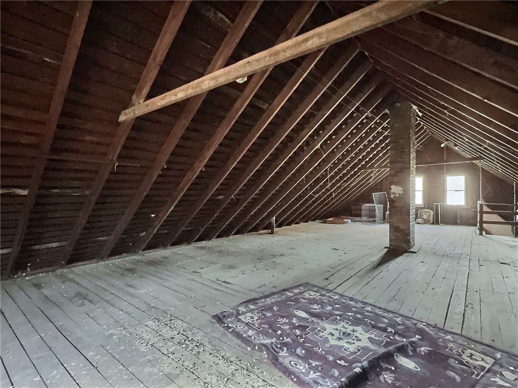 190 Weaver Street Rochester, NY 14621 - Photo 4 of 28