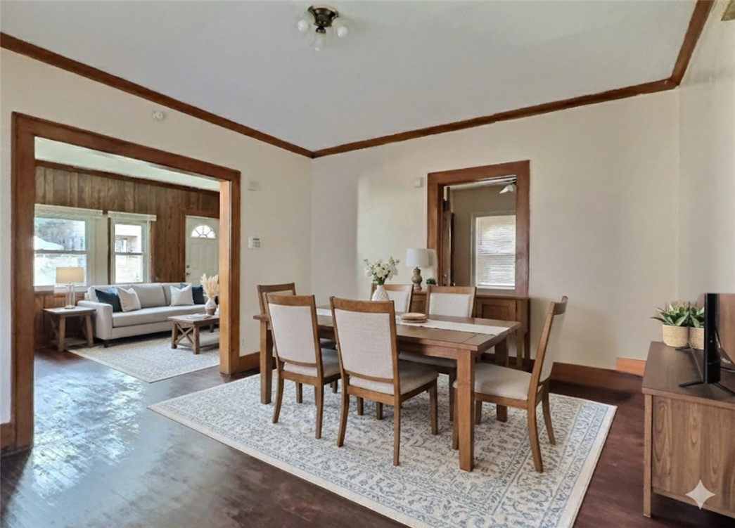 190 Weaver Street Rochester, NY 14621 - Photo 7 of 28 Photo has been digitally staged - Lower formal din