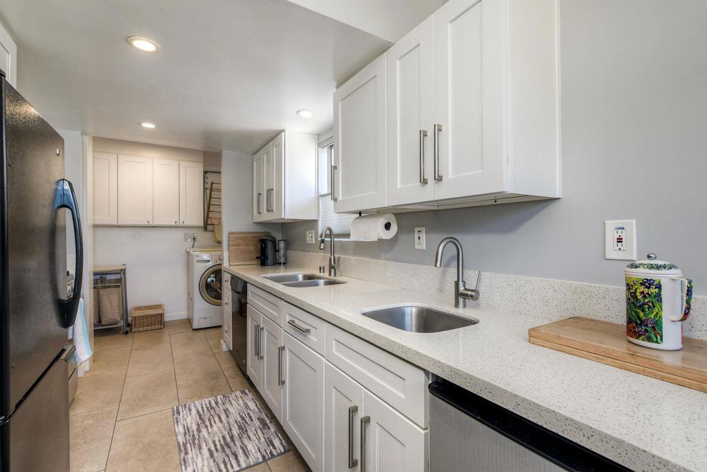 265 Fraxinella Street Encinitas, CA 92024 - Photo 15 of 36