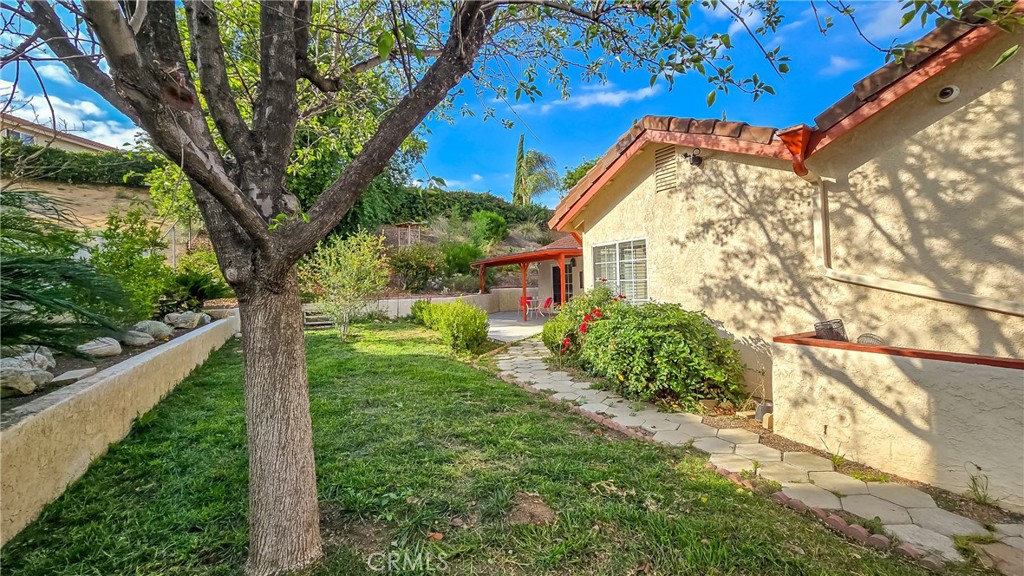 11357 Gramercy Place Riverside, CA 92505 - Photo 46 of 65 Shade tree in side yard