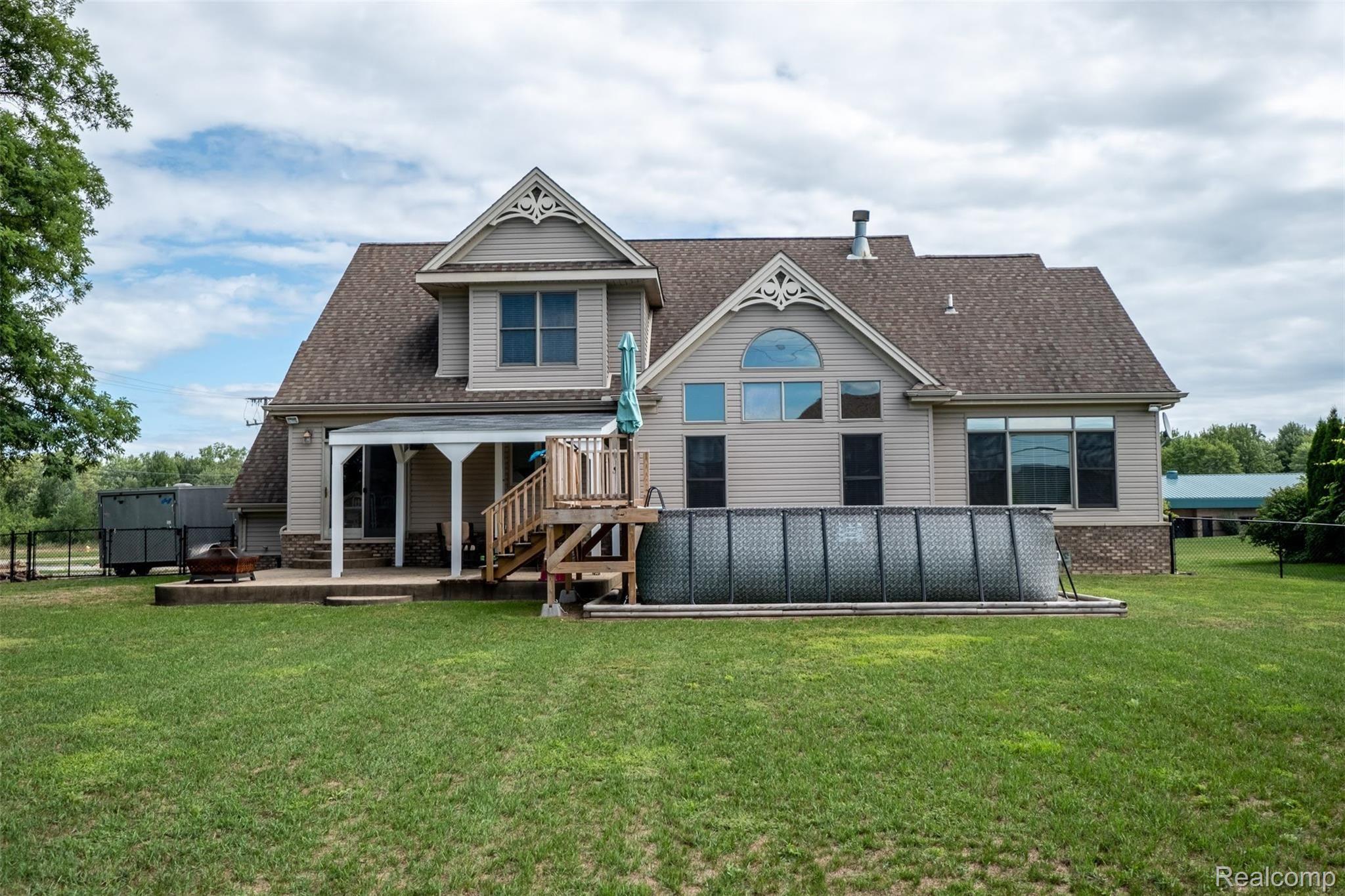 52945 Chesterfield Road New Baltimore, MI 48051 - Photo 60 of 62 52945 Chesterfield Rd (60 of 62).jpg