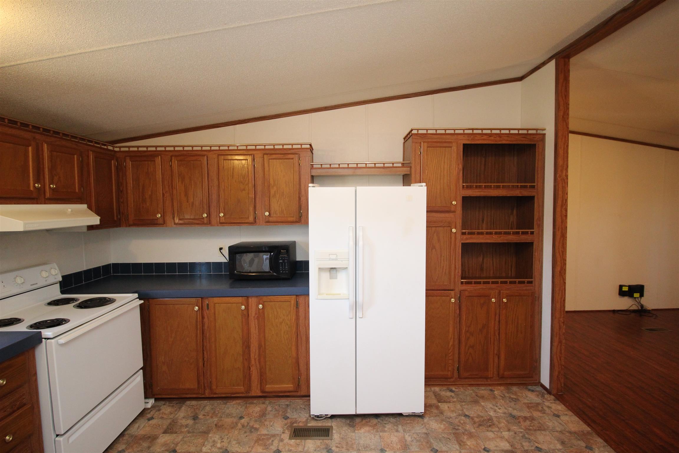 844 Green Valley Road Lafayette, TN 37083 - Photo 7 of 30 Gallery Image 7