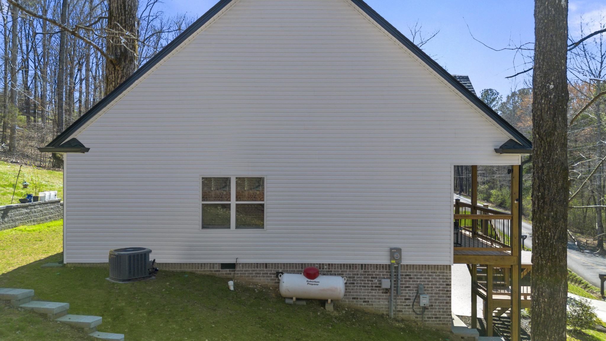 384 Hollow Road Northeast Cleveland, TN 37323 - Photo 11 of 51 Gallery Image 11