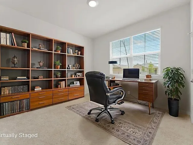 $2,000 | 305 Evergreen Sumac Loop, Kyle, TX 78640