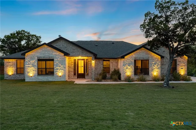 $529,000 | 3722 Morgan Mill Road, Kempner, TX 76539