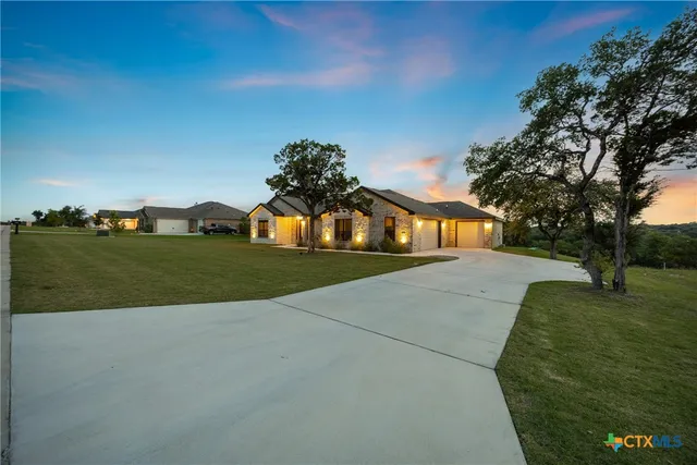 $529,000 | 3722 Morgan Mill Road, Kempner, TX 76539