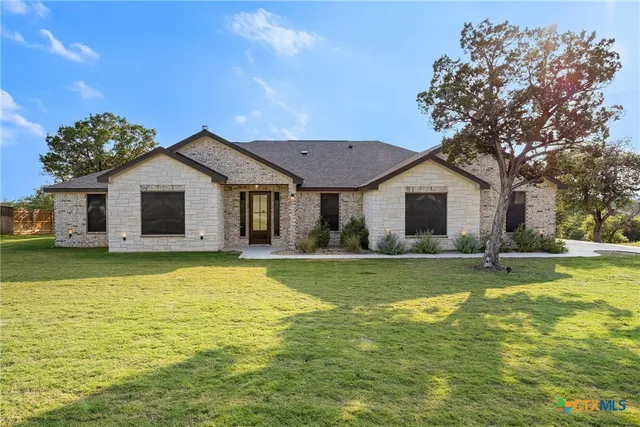 $529,000 | 3722 Morgan Mill Road, Kempner, TX 76539