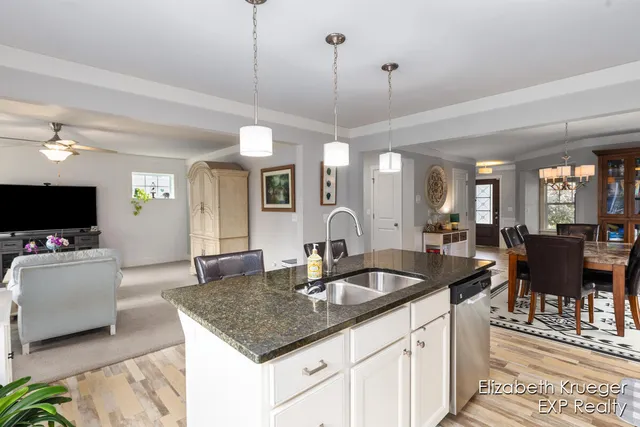 $439,900 | 5810 Larson Lane, Muskegon, MI 49444