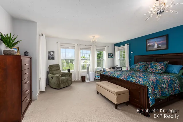 $439,900 | 5810 Larson Lane, Muskegon, MI 49444