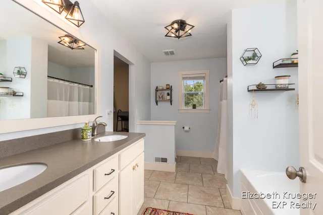 $439,900 | 5810 Larson Lane, Muskegon, MI 49444