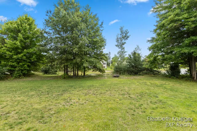 $439,900 | 5810 Larson Lane, Muskegon, MI 49444