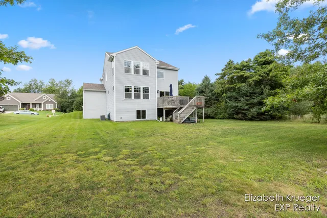 $439,900 | 5810 Larson Lane, Muskegon, MI 49444