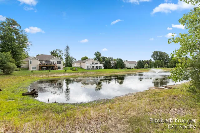$439,900 | 5810 Larson Lane, Muskegon, MI 49444