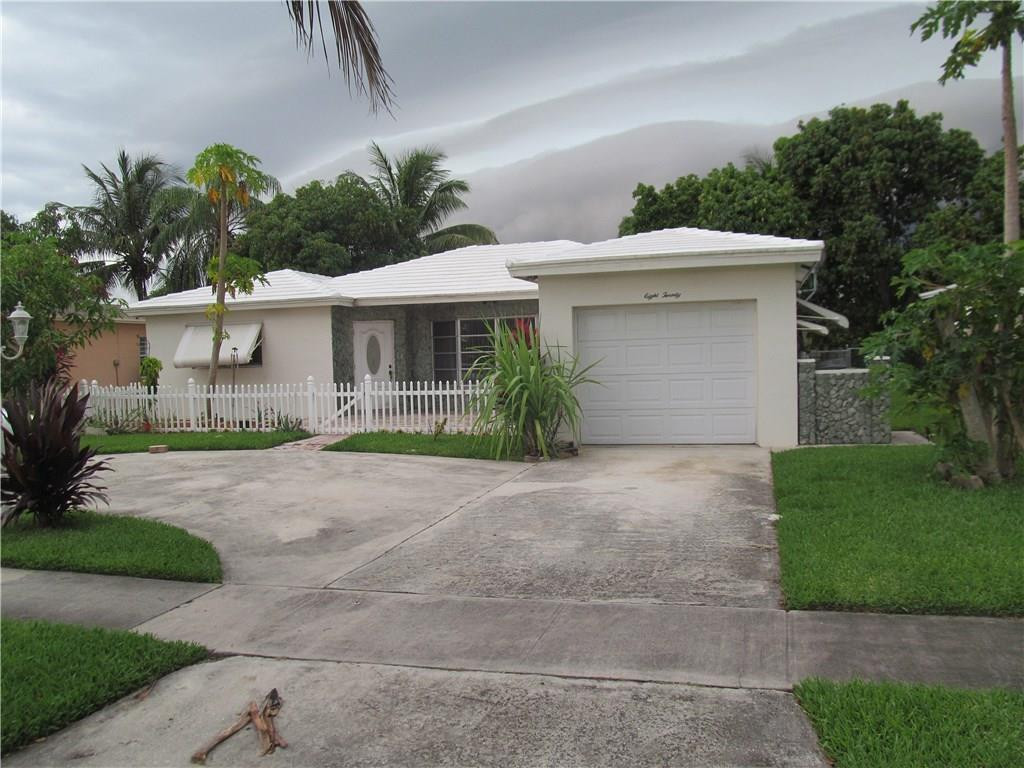 820 Southwest 50th Avenue Margate, FL 33068 - Photo 2 of 9 Photo 2