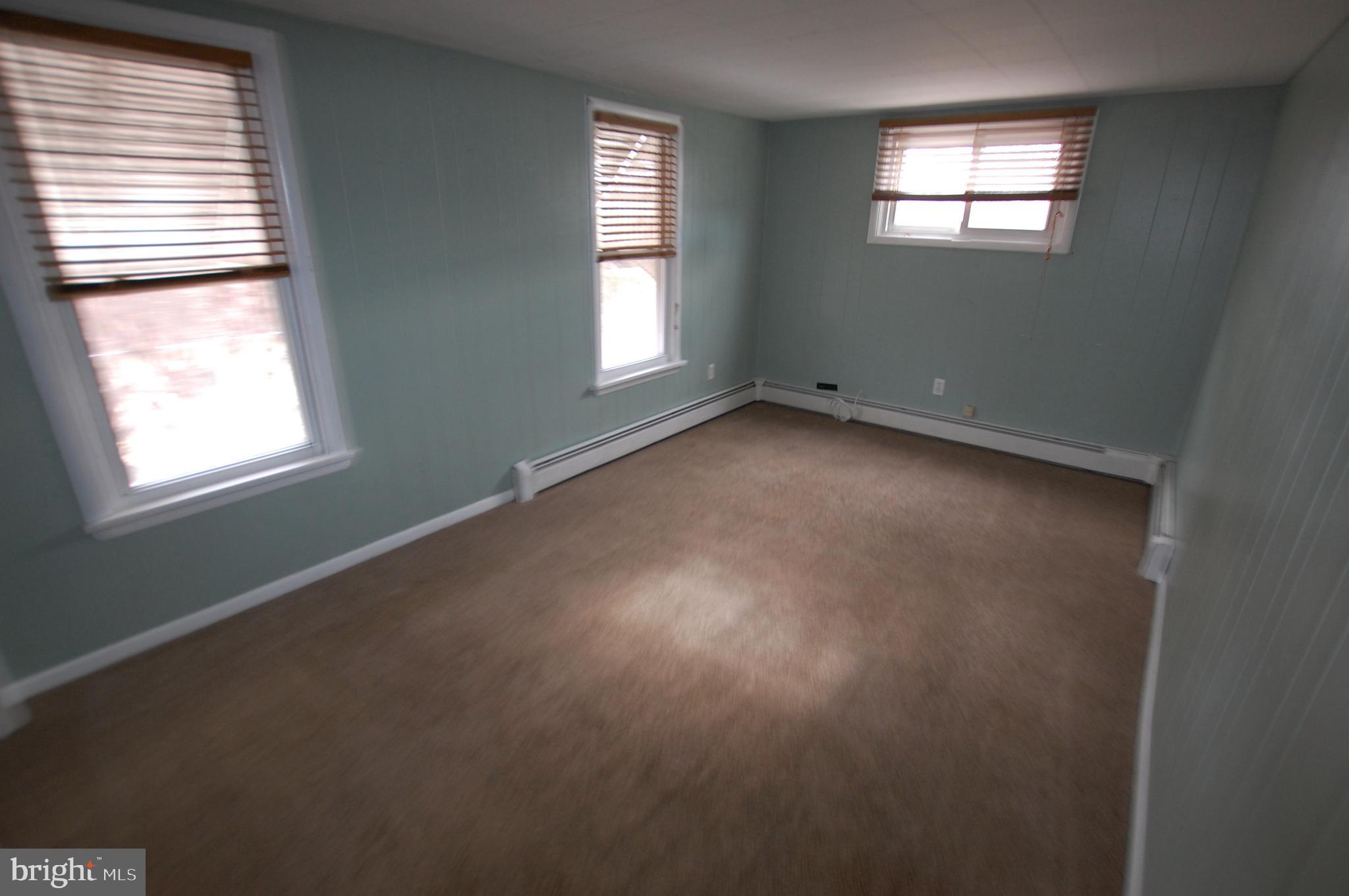 180 South Roland Street Pottstown, PA 19464 - Photo 14 of 23 Gallery Image 14