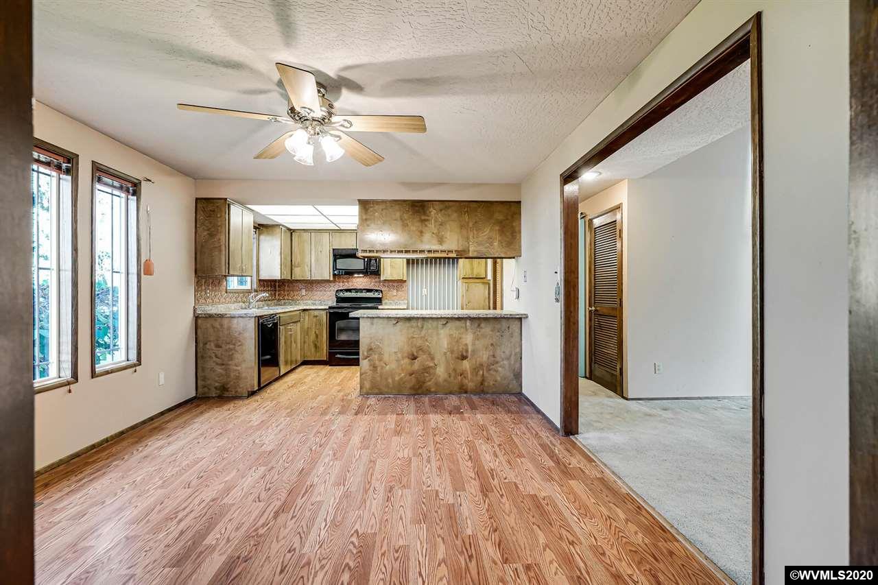 31502 Easy Avenue Southwest Albany, OR 97321 - Photo 10 of 36 Gallery Image 10