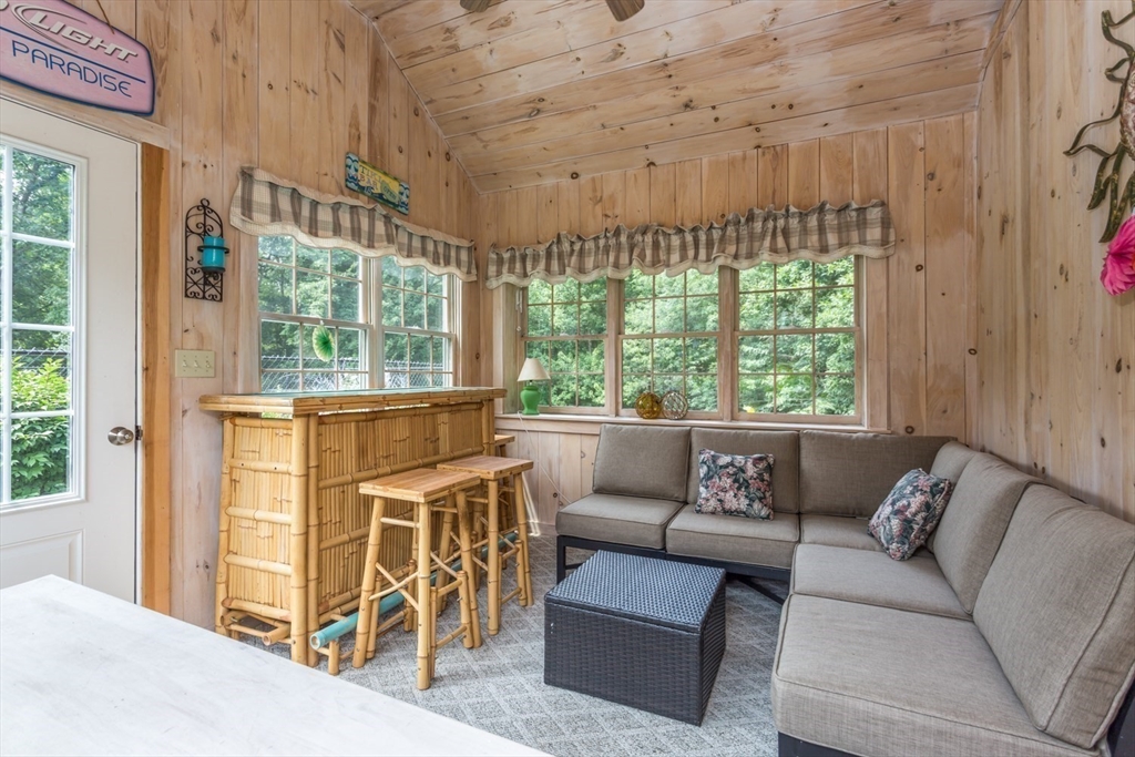 6 King Philip Road Franklin, MA 02038 - Photo 39 of 42 Gallery Image 39