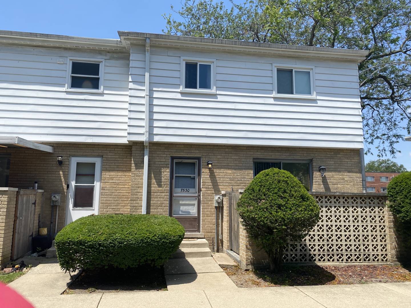 7530 Franklin Street Forest Park, IL 60130 - Photo 2 of 23