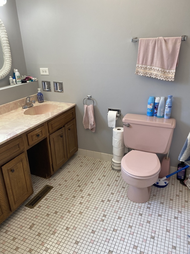 7530 Franklin Street Forest Park, IL 60130 - Photo 6 of 23