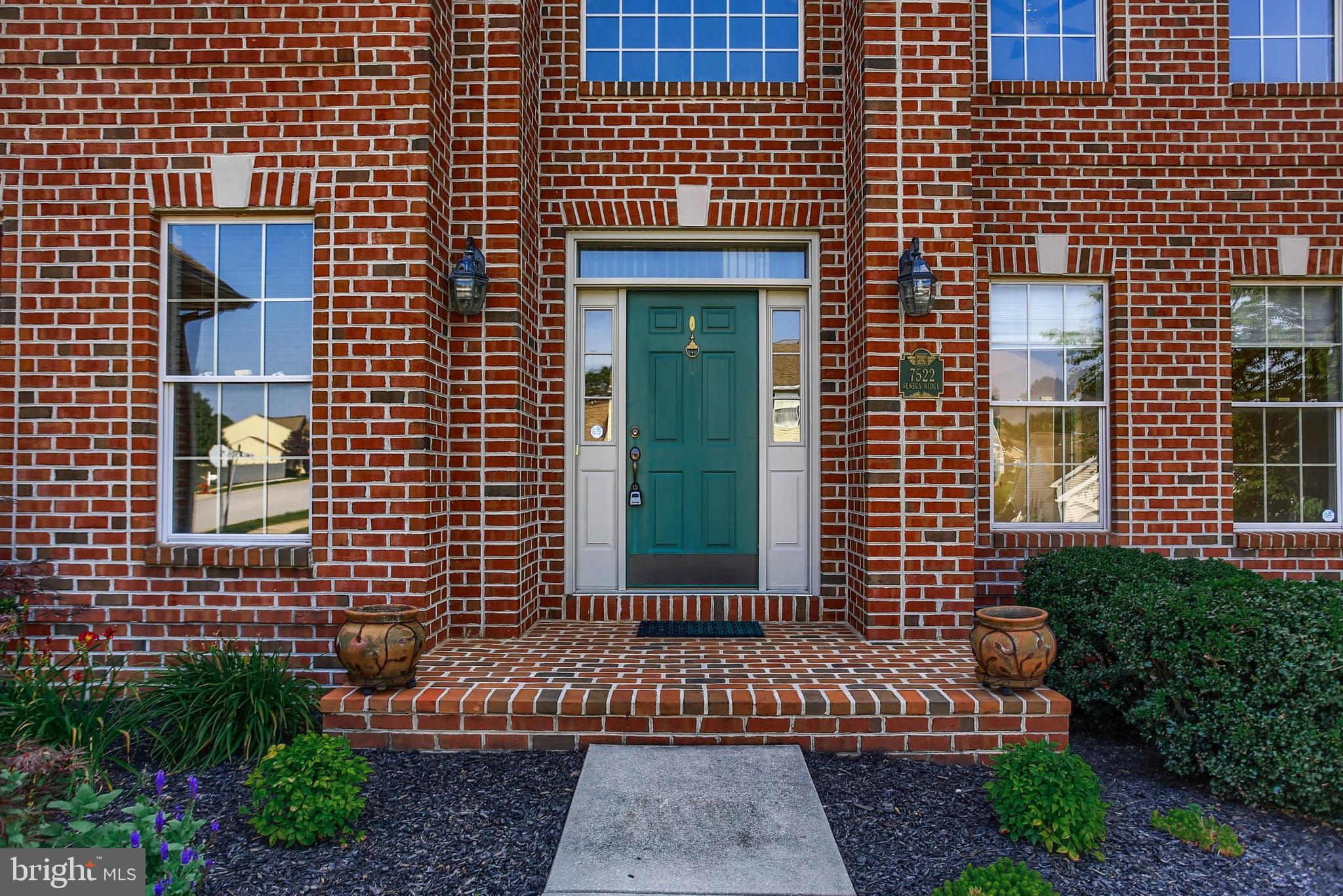 7522 Seneca Ridge Drive York, PA 17403 - Photo 2 of 72 Gallery Image 2