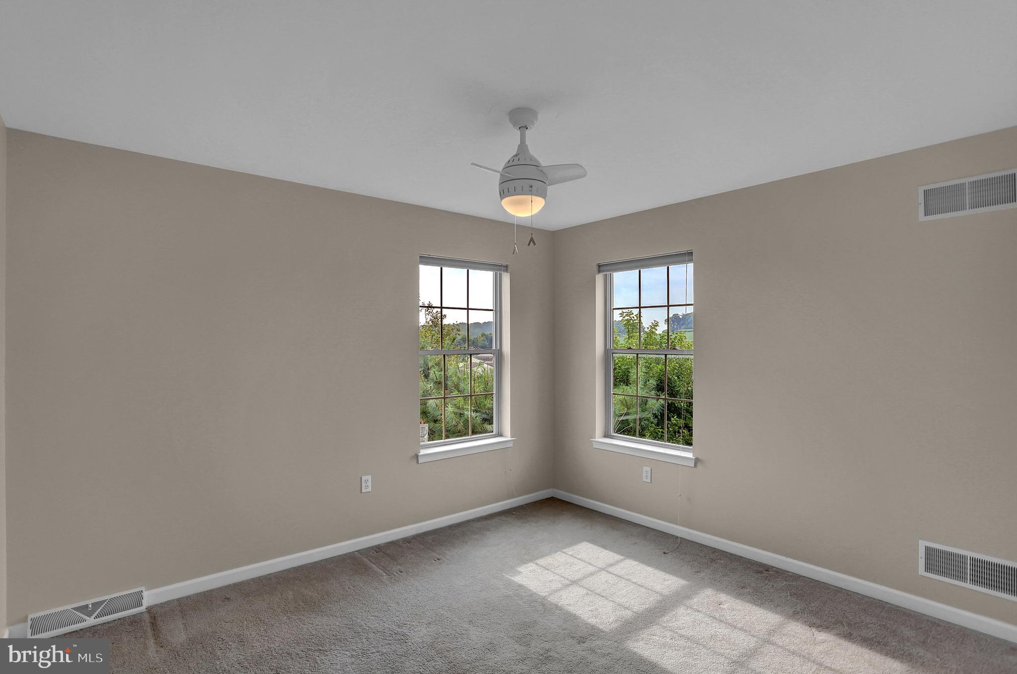 7522 Seneca Ridge Drive York, PA 17403 - Photo 43 of 72 Gallery Image 43