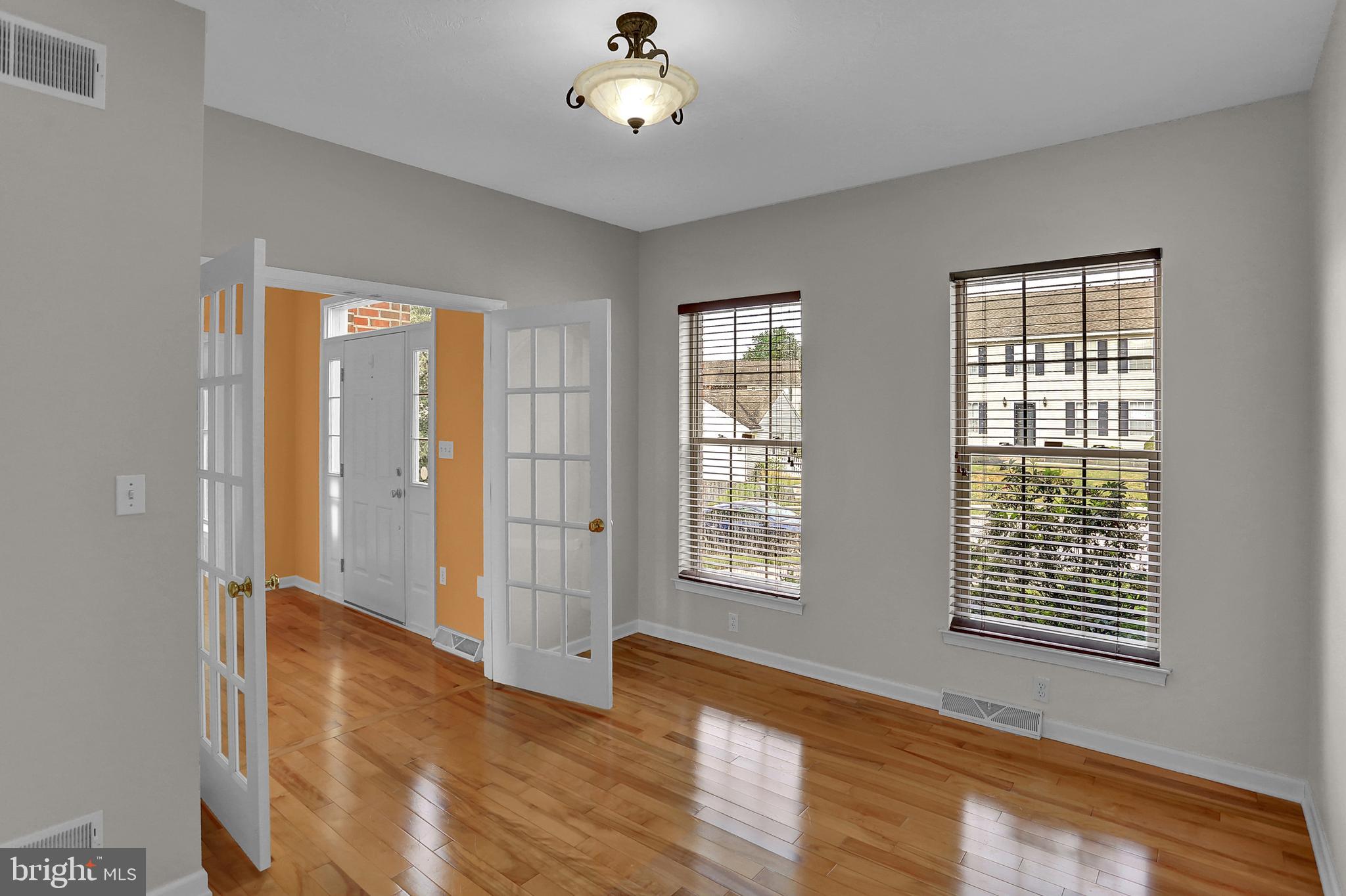 7522 Seneca Ridge Drive York, PA 17403 - Photo 8 of 72 Gallery Image 8