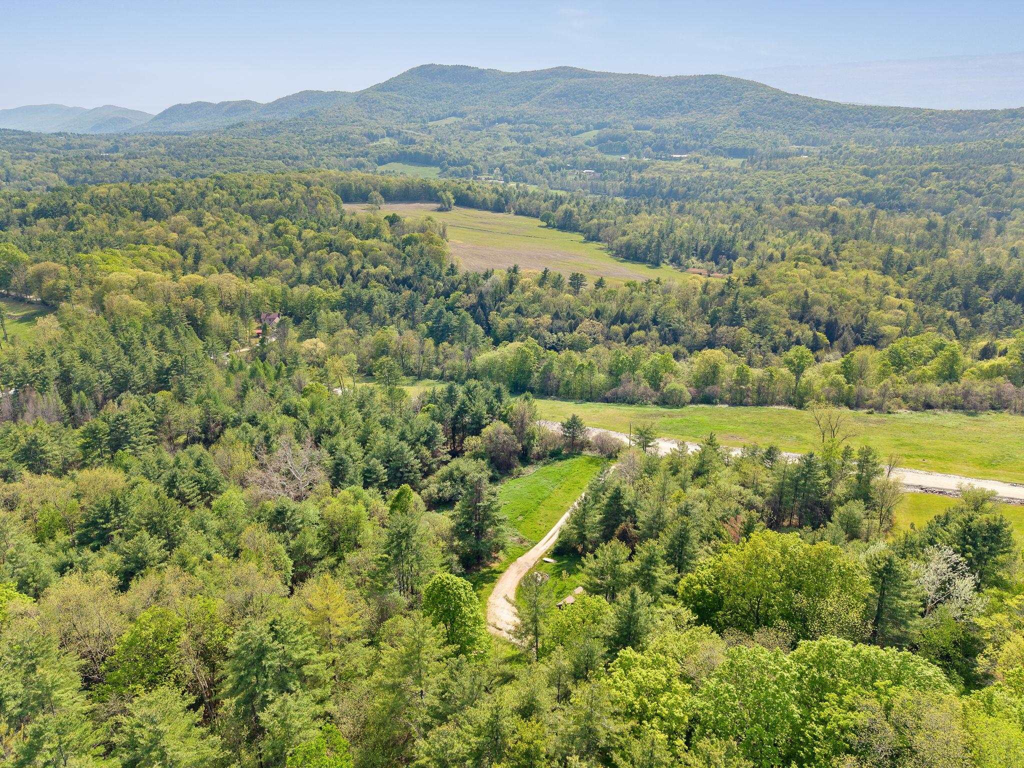 920 Quarterline Road Clarendon, VT 05777 - Photo 18 of 24 Gallery Image 18
