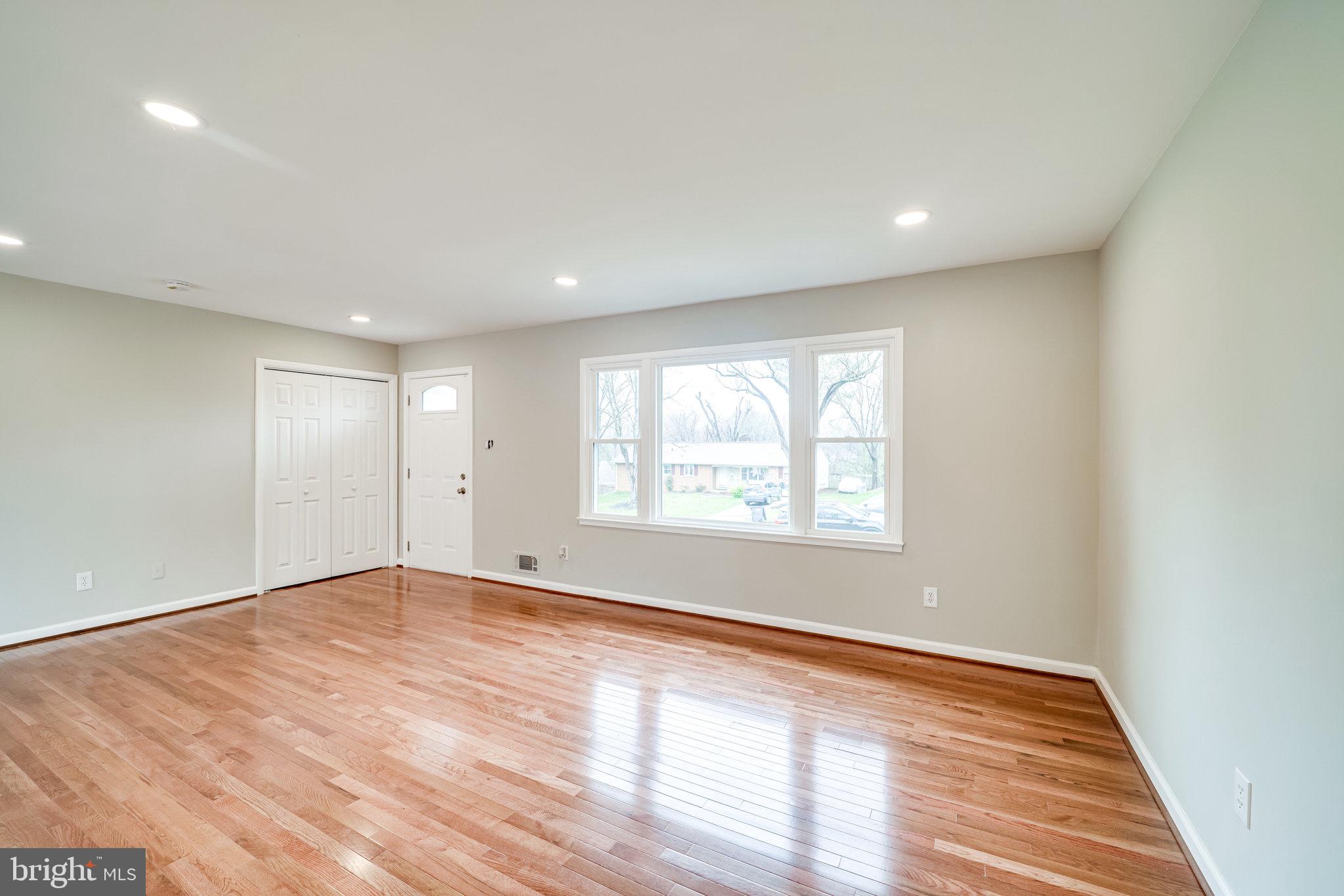 7835 Anson Court Springfield, VA 22152 - Photo 6 of 67 Gallery Image 6