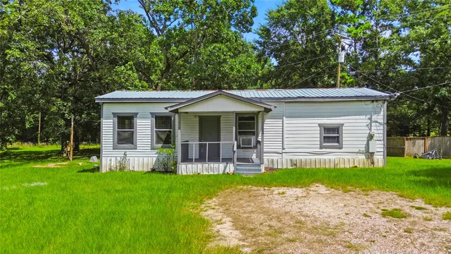 $1,250 | 8 Jackson Road, Huntsville, TX 77320