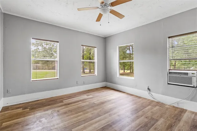 $1,250 | 8 Jackson Road, Huntsville, TX 77320