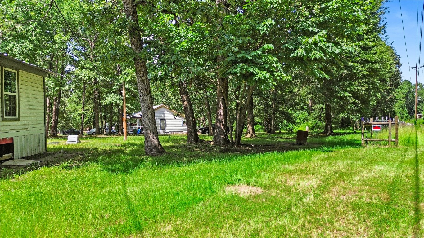 8 Jackson Road Huntsville, TX 77320 - Photo 18 of 26 a garden view