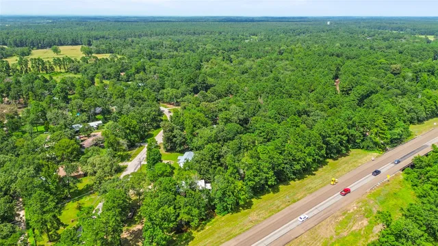 $1,250 | 8 Jackson Road, Huntsville, TX 77320