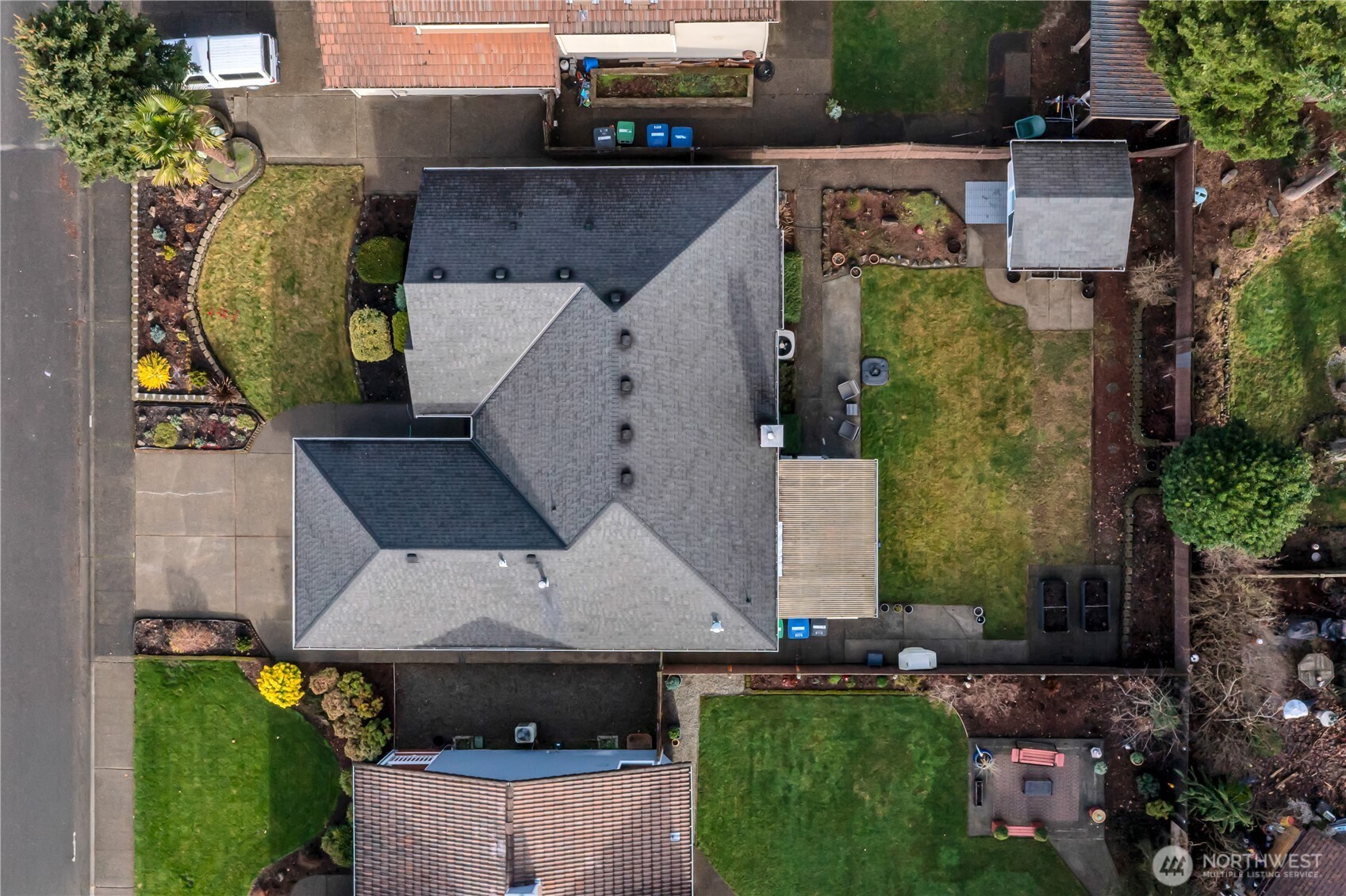28012 236th Avenue Southeast Maple Valley, WA 98038 - Photo 39 of 39 an aerial view of a house with a garden