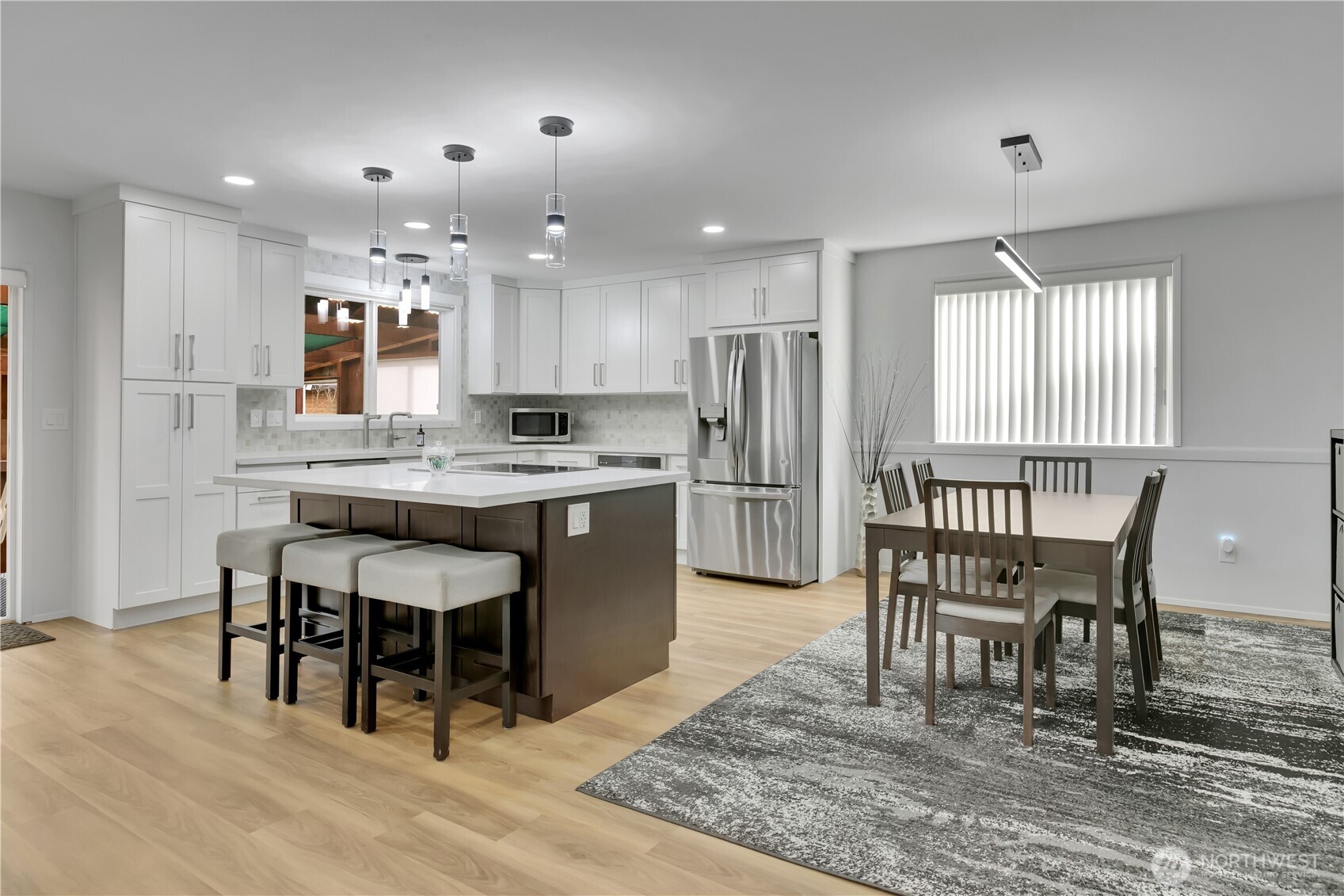 28012 236th Avenue Southeast Maple Valley, WA 98038 - Photo 10 of 39