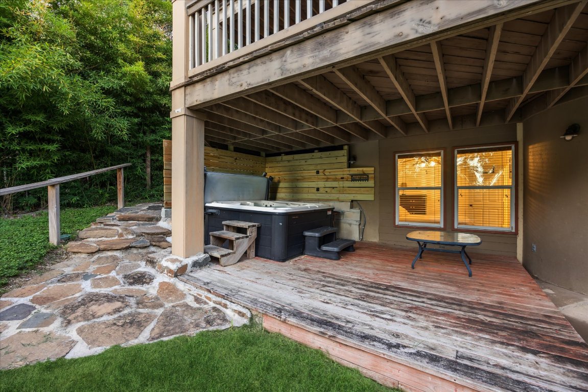 602 Jessie Street Austin, TX 78704 - Photo 9 of 12