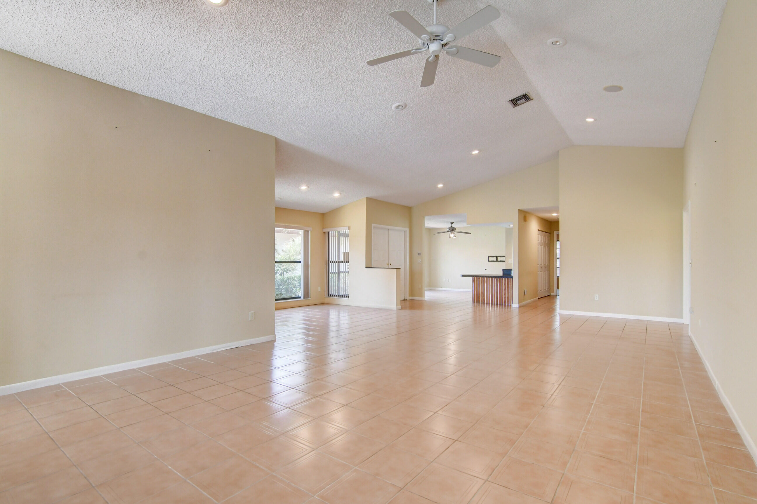 11055 Cloverleaf Circle Boca Raton, FL 33428 - Photo 11 of 70 DSC_2850_1_2_3_4
