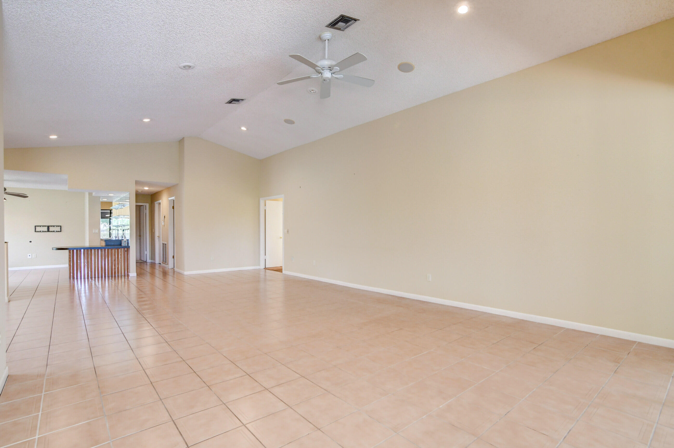 11055 Cloverleaf Circle Boca Raton, FL 33428 - Photo 10 of 70 DSC_2845_6_7_8_9