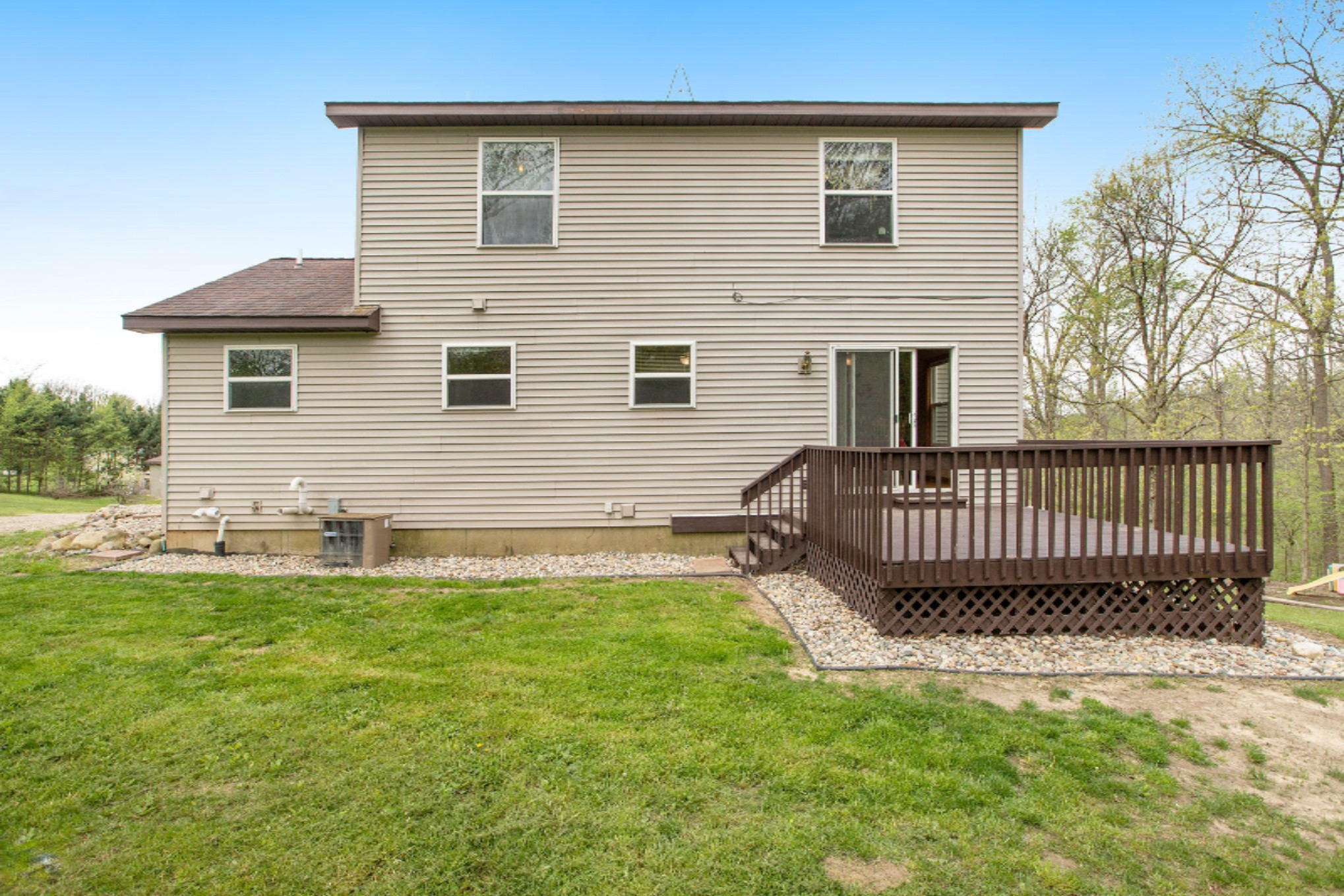 6633 South Clark Road Nashville, MI 49073 - Photo 8 of 25 NDP-DNGs_22