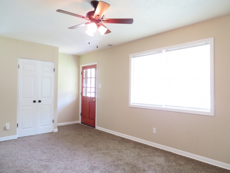4098 Kenosha Road Memphis, TN 38118 - Photo 2 of 6 Gallery Image 2