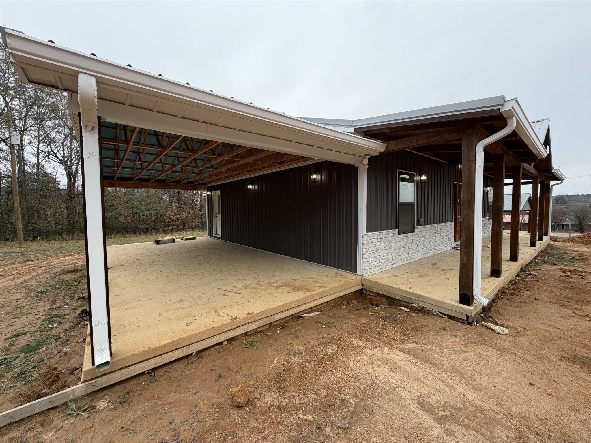265 Oakgrove Road Selmer, TN 38375 - Photo 3 of 17 Gallery Image 3