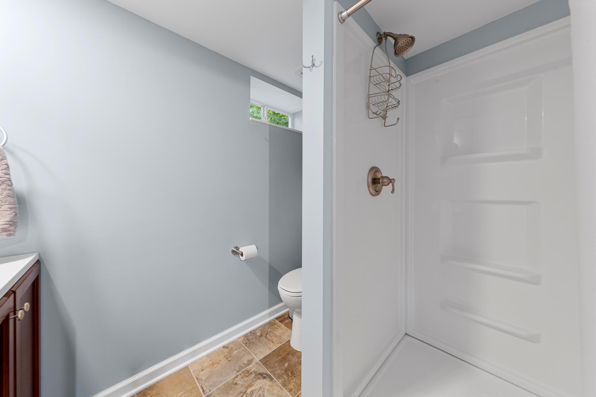 830 McKnight Road North Maplewood, MN 55119 - Photo 23 of 40 Gallery Image 23
