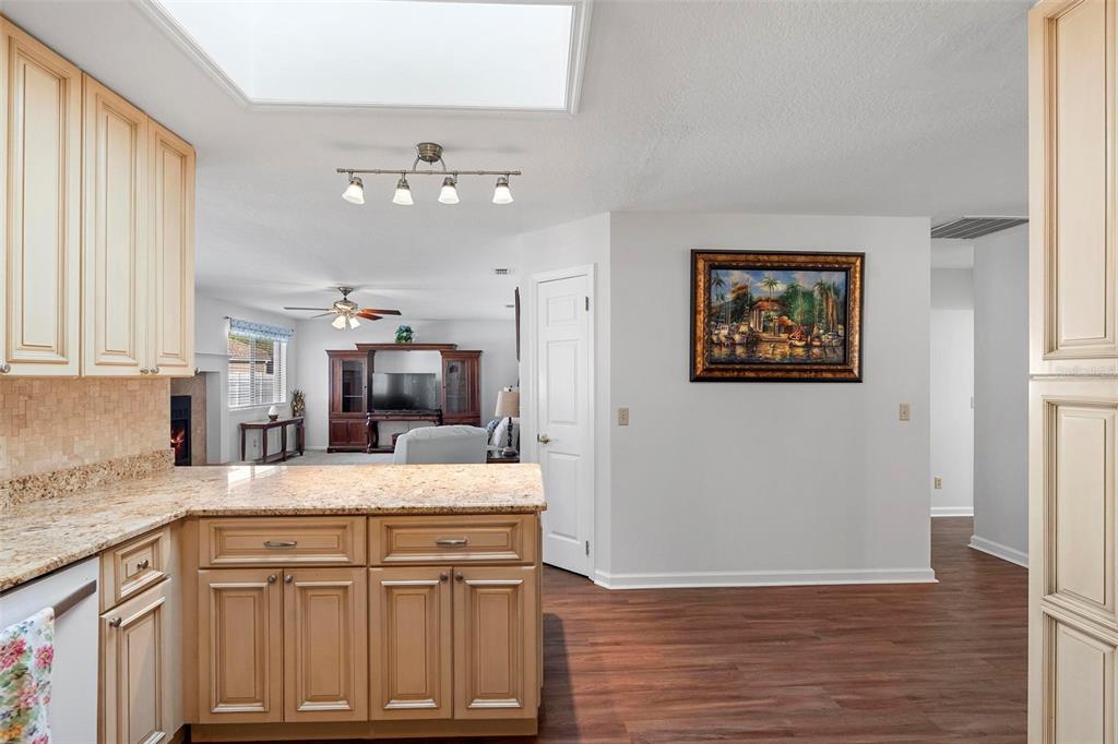 516 Donaldson Drive DeBary, FL 32713 - Photo 16 of 45