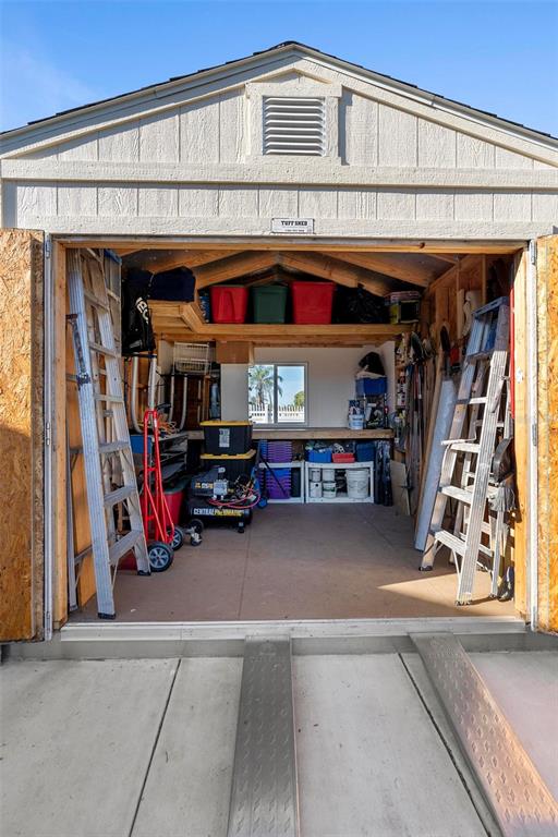 516 Donaldson Drive DeBary, FL 32713 - Photo 35 of 45