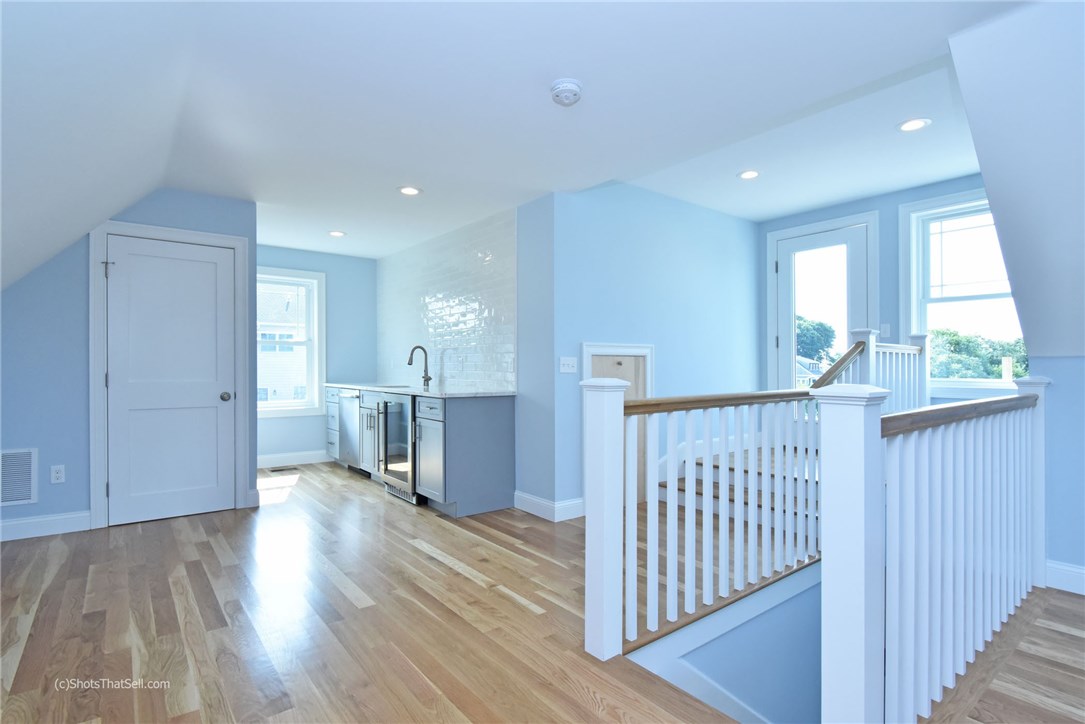 164 Treasure Road Narragansett, RI 02882 - Photo 28 of 37